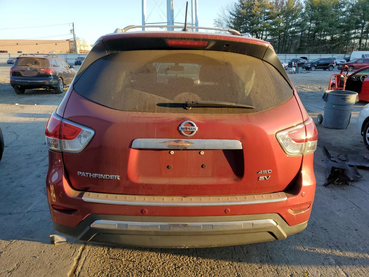 Lot #2972196128 2015 NISSAN PATHFINDER