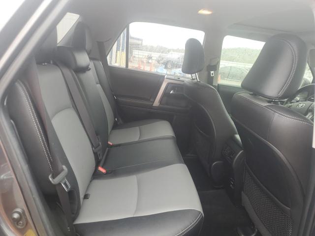 2018 TOYOTA 4RUNNER SR - JTEZU5JR9J5167754