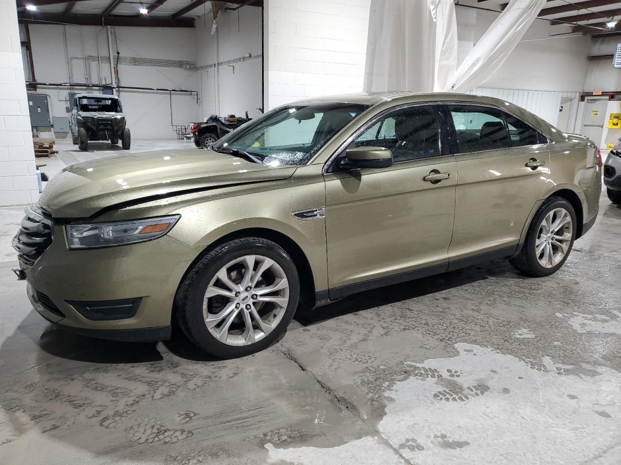 Lot #3009109411 2013 FORD TAURUS SEL