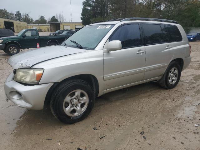 TOYOTA HIGHLANDER