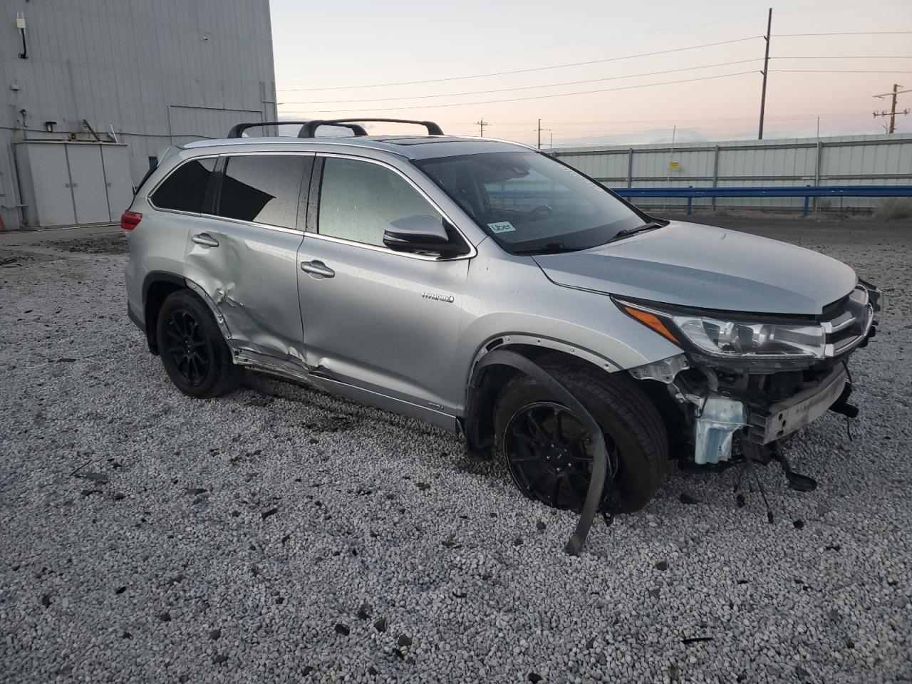 Lot #3027080762 2017 TOYOTA HIGHLANDER