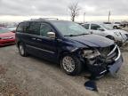 CHRYSLER TOWN & COU photo