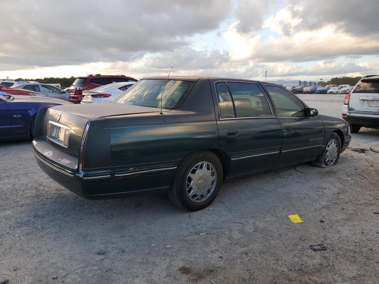 Lot #2993999305 1997 CADILLAC DEVILLE CO