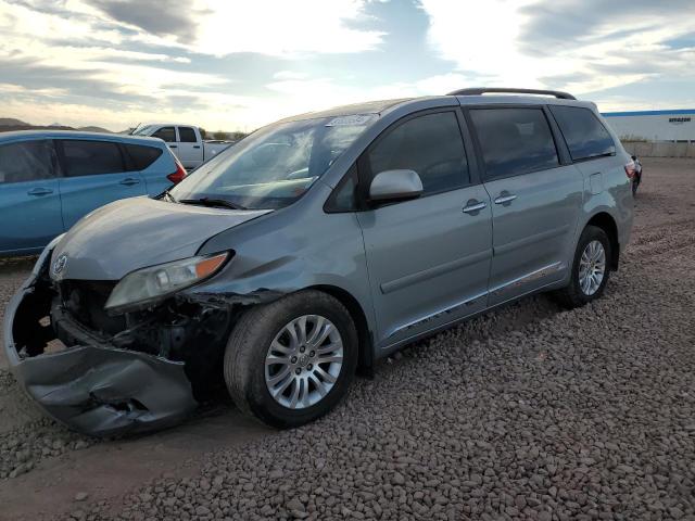 TOYOTA SIENNA XLE 2015 gray  gas 5TDYK3DC1FS669094 photo #1