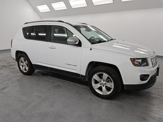 VIN 1C4NJCBBXFD210772 2015 JEEP COMPASS no.4