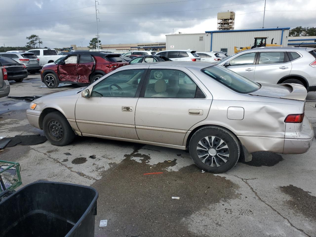 Lot #2974766160 1998 TOYOTA CAMRY CE