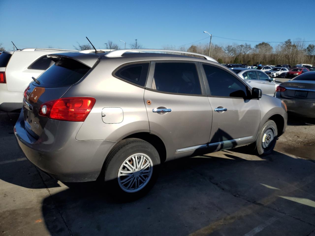 Lot #2969999994 2014 NISSAN ROGUE SELE