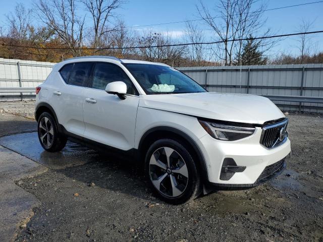 VIN YV4L12UE7S2479193 2025 VOLVO XC40 PLUS no.4