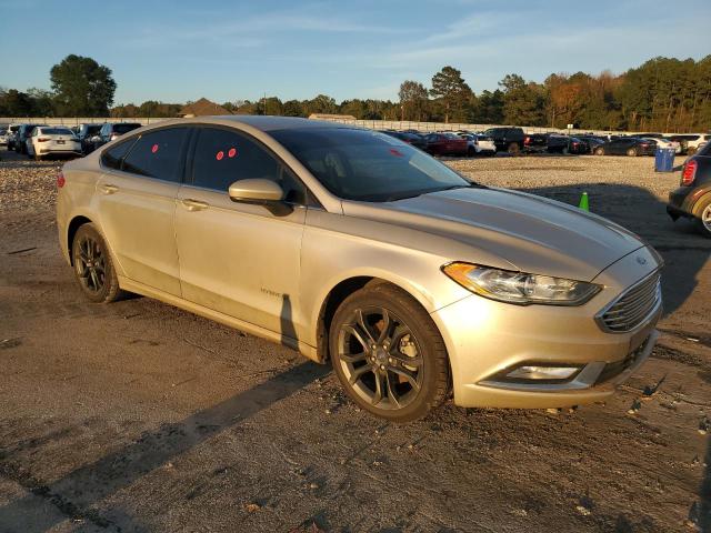 VIN 3FA6P0LUXJR249112 2018 FORD FUSION no.4