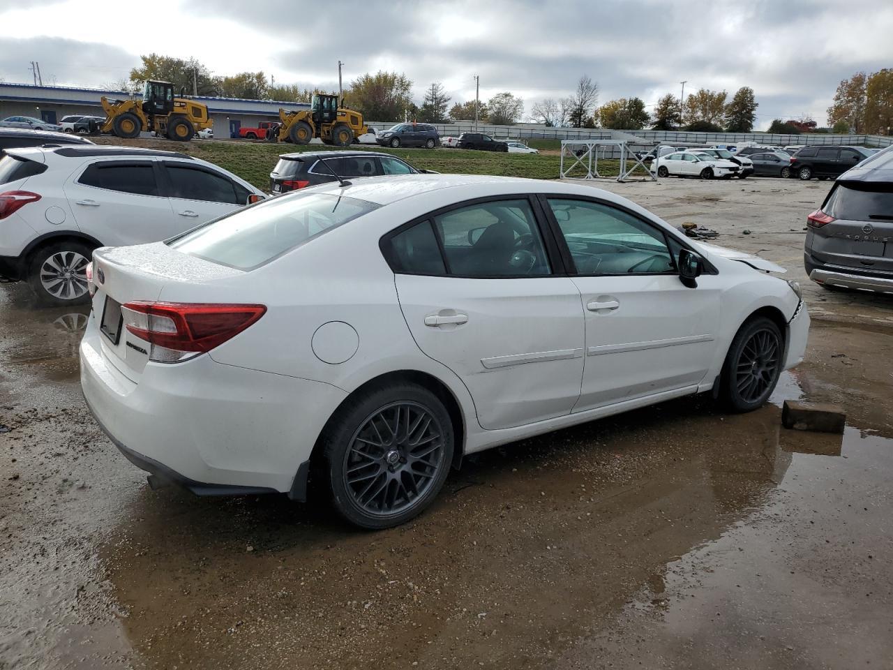 Lot #2994083271 2019 SUBARU IMPREZA