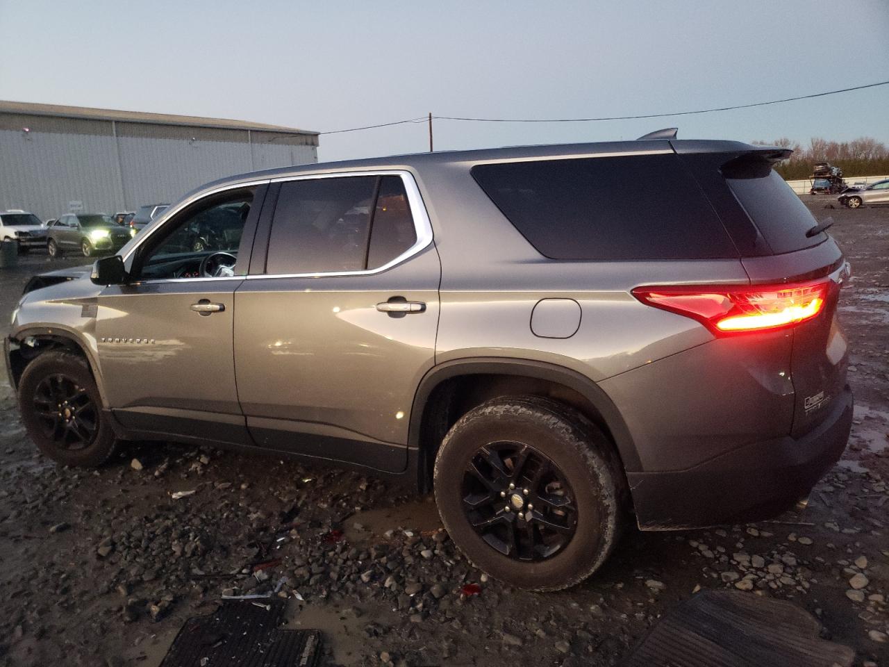 Lot #3050392893 2020 CHEVROLET TRAVERSE L