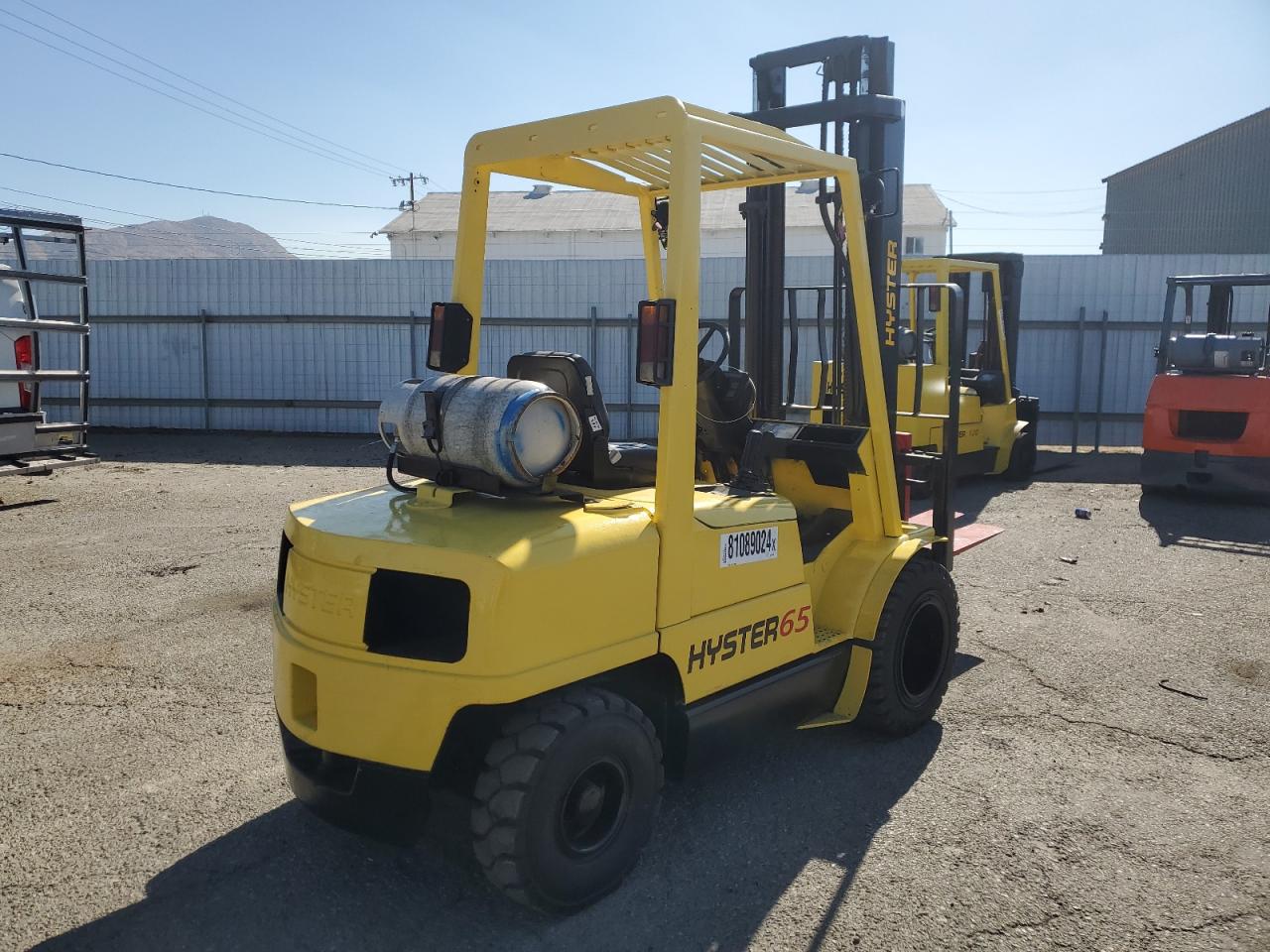 Lot #2976911667 2010 HYST FORKLIFT