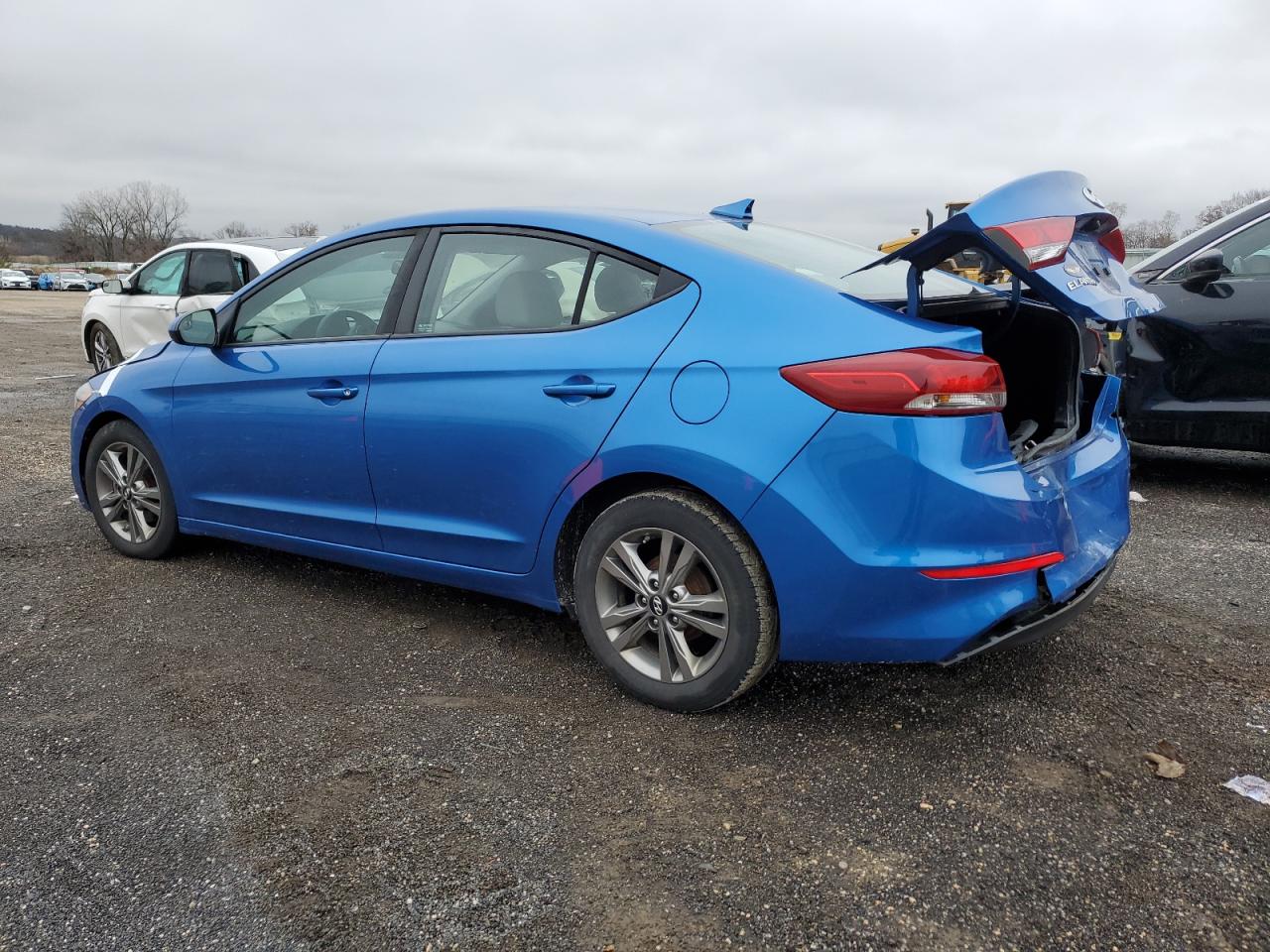 Lot #2979471612 2017 HYUNDAI ELANTRA SE