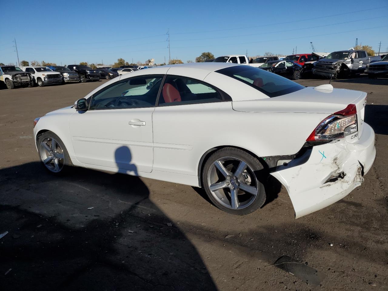 Lot #3021091210 2012 VOLVO C70 T5