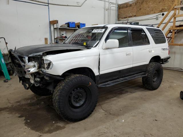 TOYOTA 4RUNNER SR