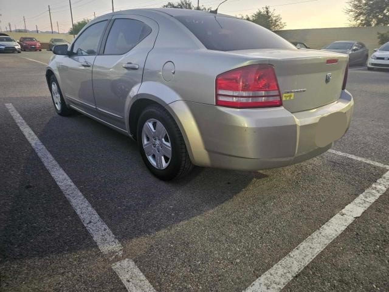 Lot #2945121706 2008 DODGE AVENGER SE