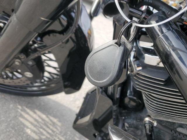 2017 HARLEY-DAVIDSON FLHRXS - 1HD1KVC29HB675840