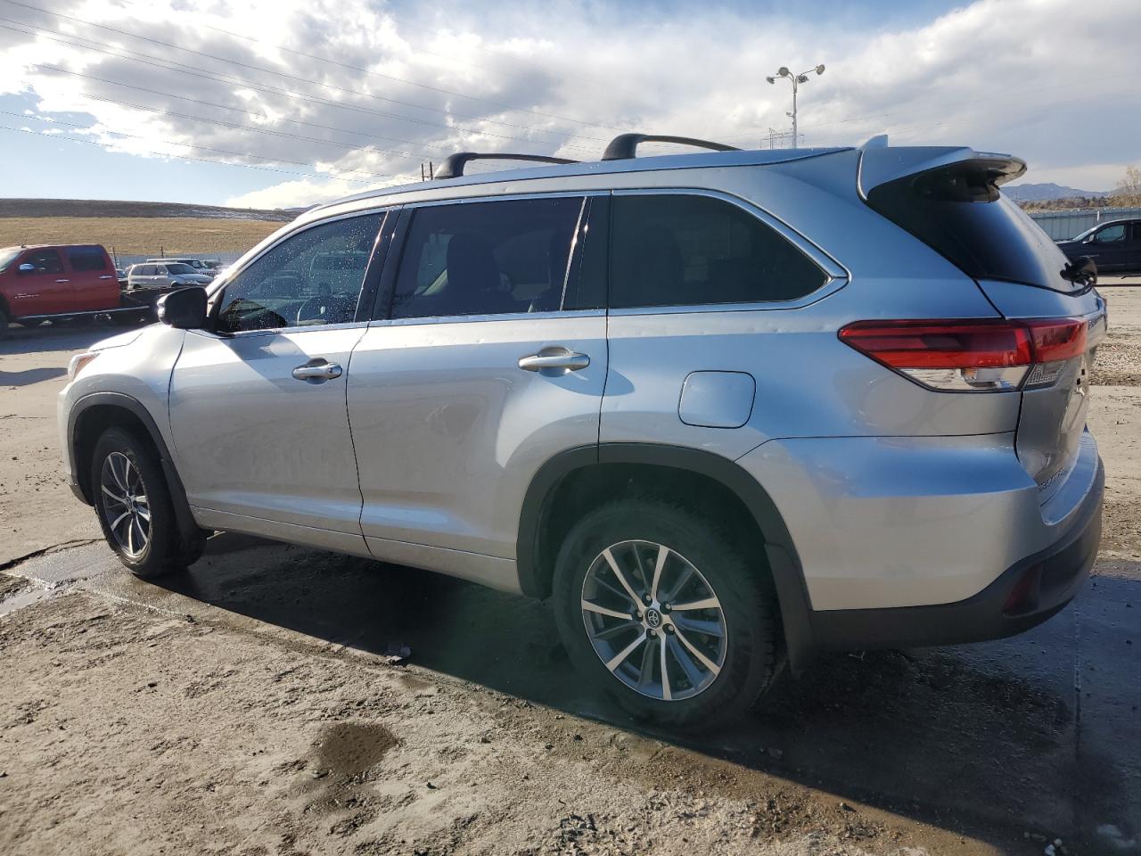 Lot #2987043806 2018 TOYOTA HIGHLANDER