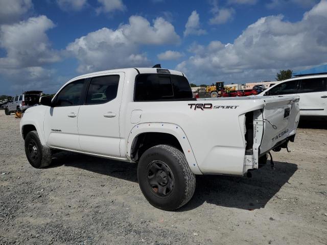 VIN 3TMAZ5CN2NM188815 2022 Toyota Tacoma, Double Cab no.2