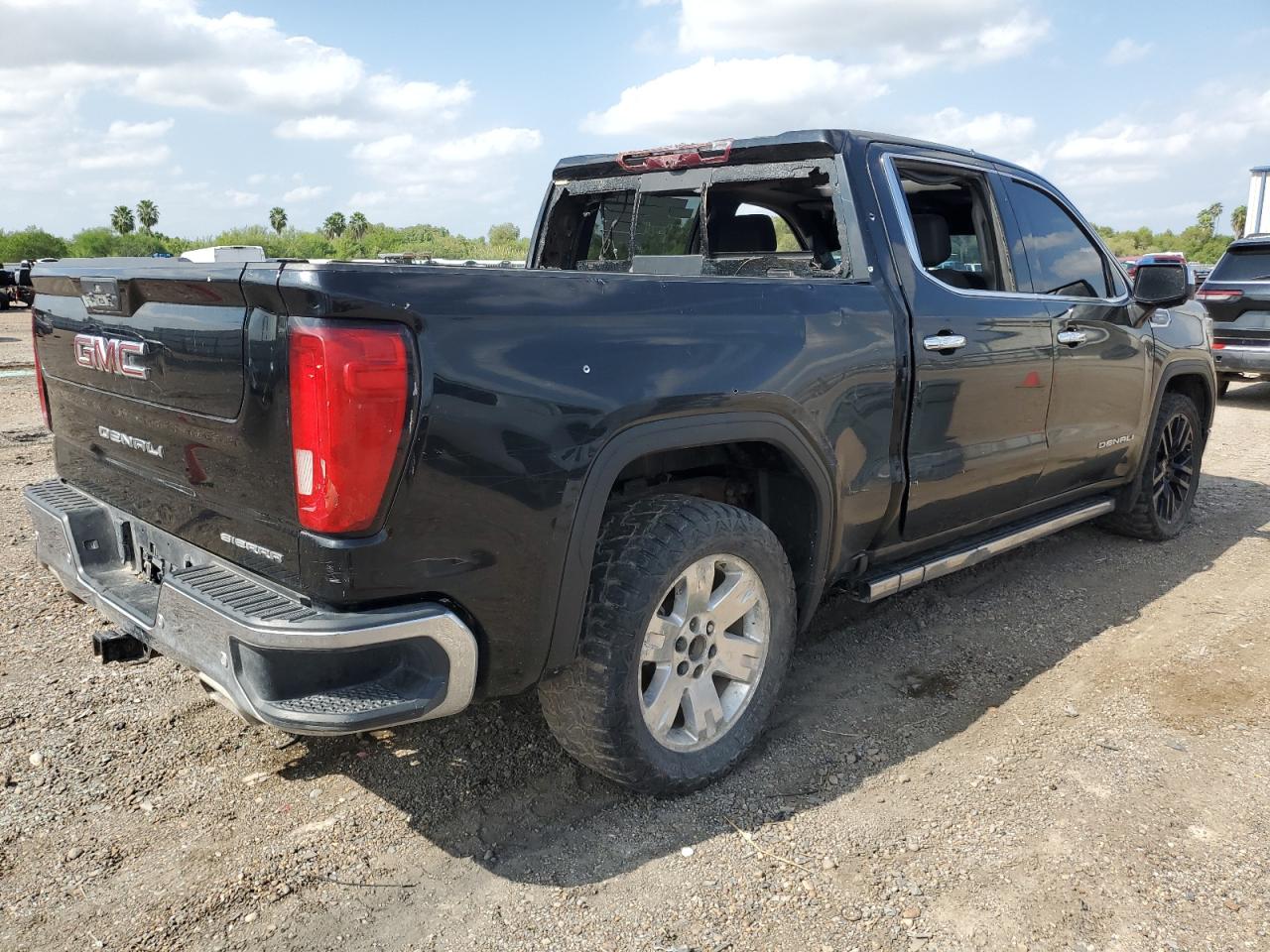 GMC SIERRA K1500 DENALI