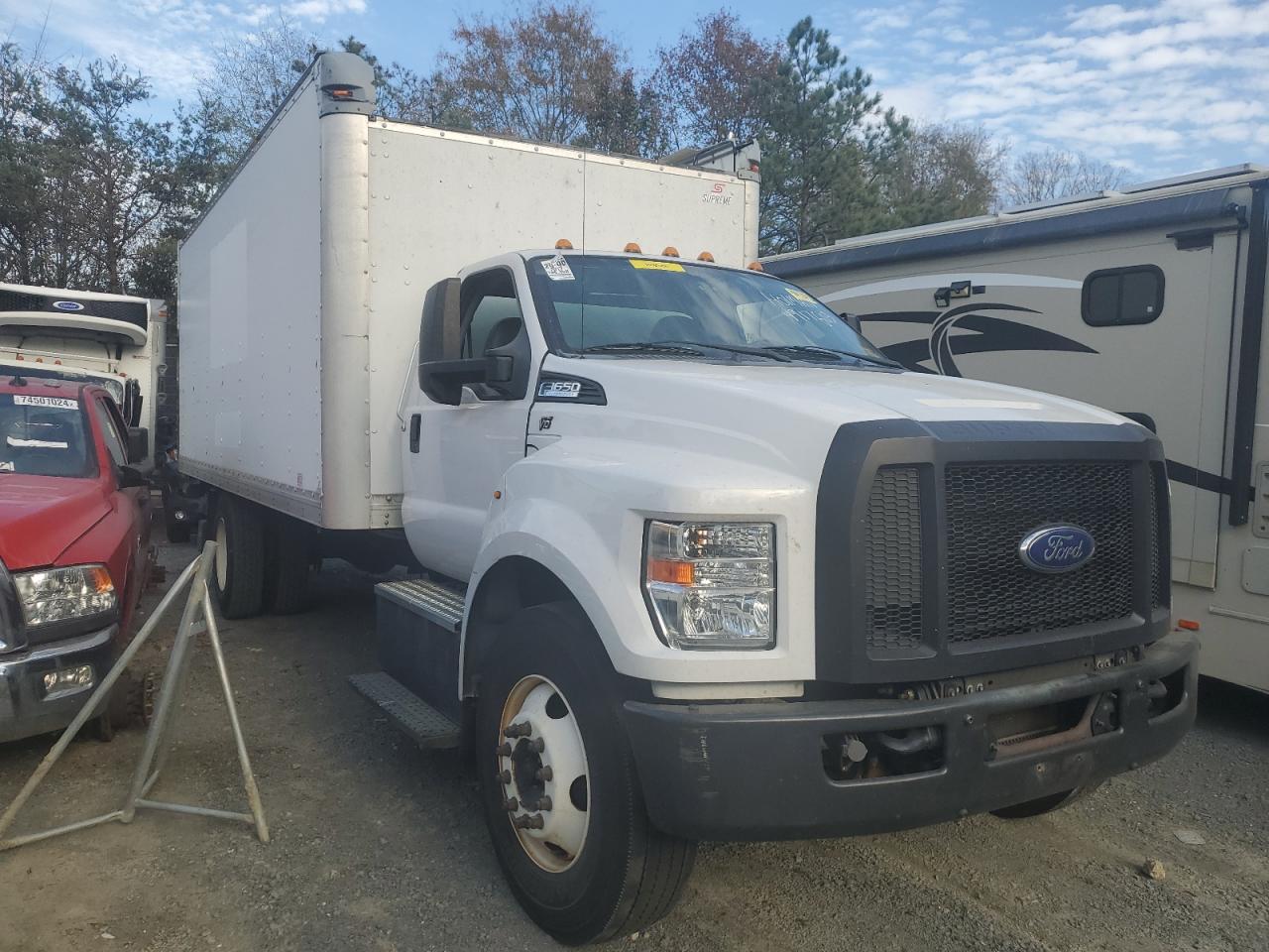 Lot #2978740929 2017 FORD F650 SUPER