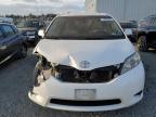 TOYOTA SIENNA LE photo