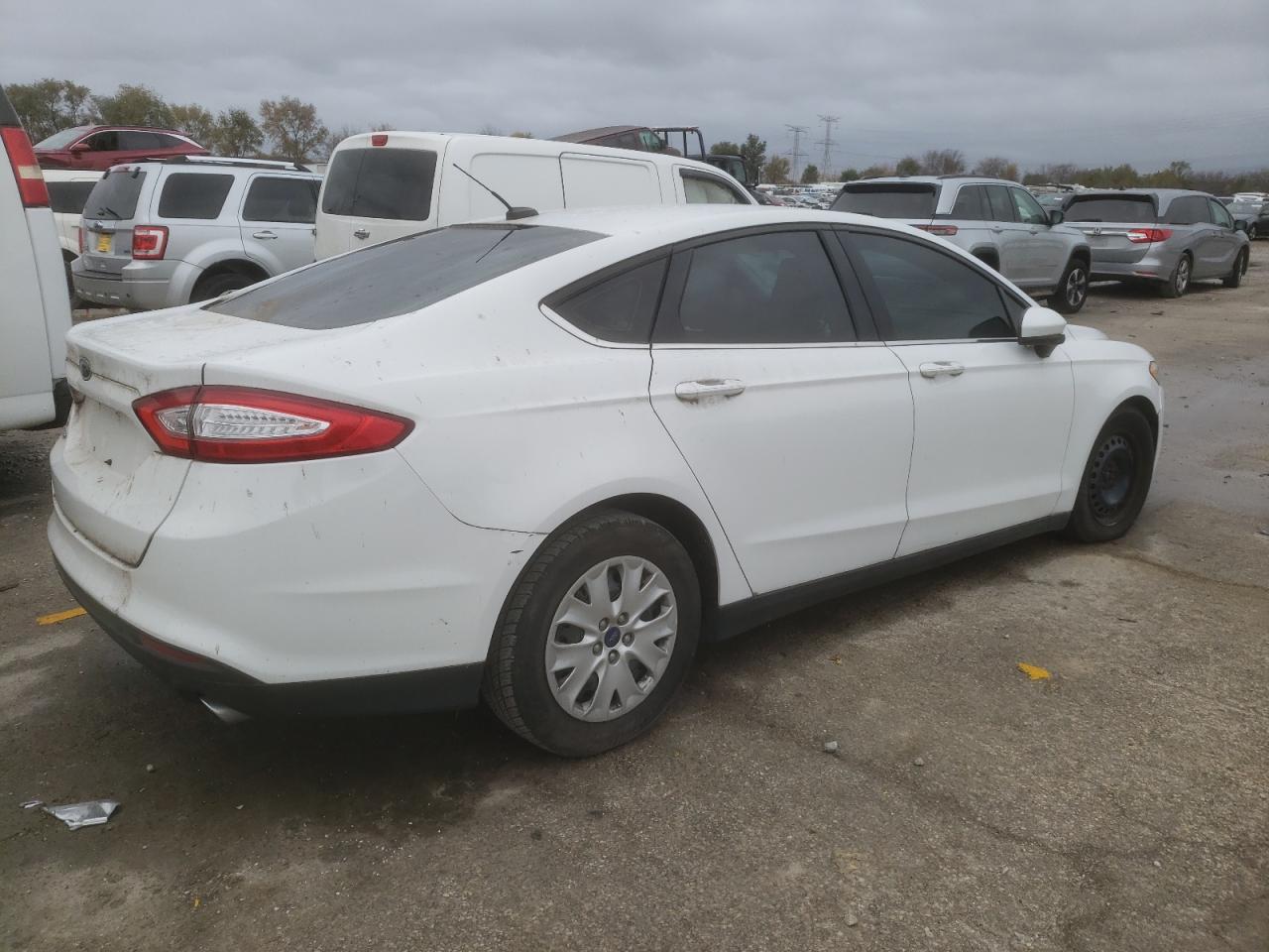 Lot #2952846861 2013 FORD FUSION S