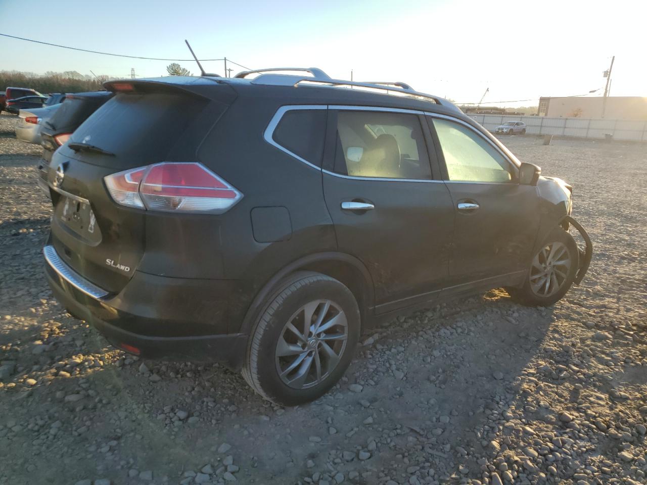 Lot #2969994928 2015 NISSAN ROGUE S