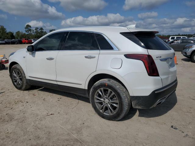 VIN 1GYKNCR48MZ136597 2021 CADILLAC XT5 no.2