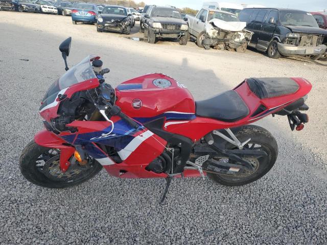 HONDA CBR600 RR 2024 red  gas JH2PC40J8RK100135 photo #4