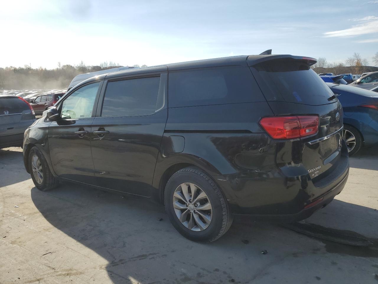 Lot #3033337832 2019 KIA SEDONA LX