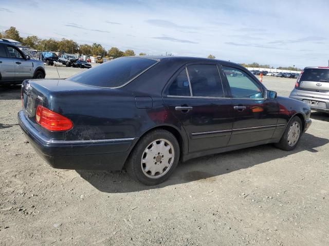 MERCEDES-BENZ E 300D 1996 blue sedan 4d diesel WDBJF20F1TJ009922 photo #4