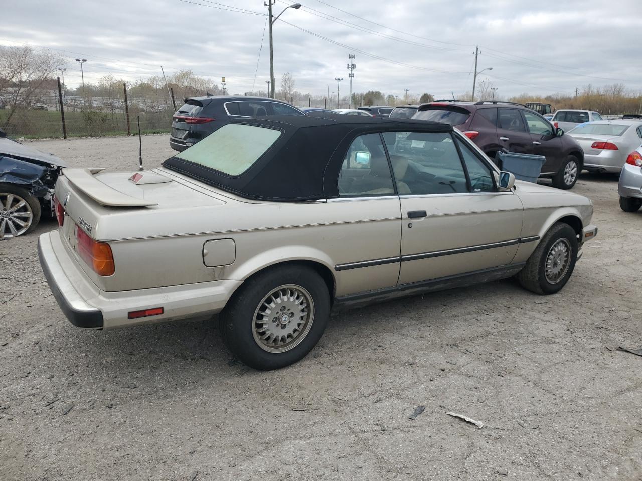 Lot #2974519430 1988 BMW 325 I AUTO