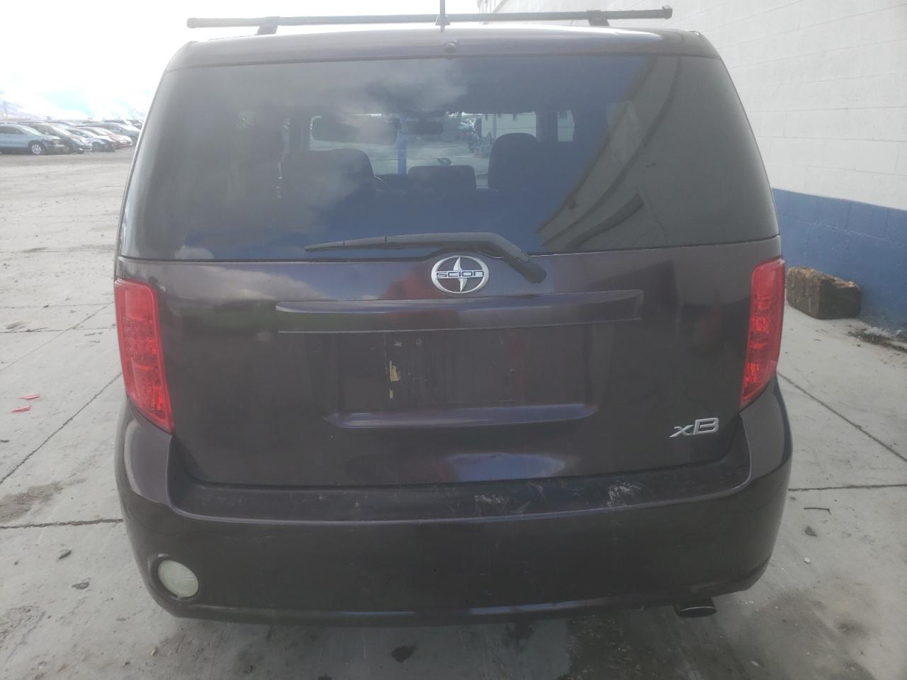 Lot #3024715621 2008 TOYOTA SCION XB