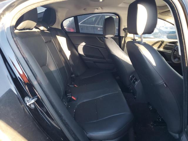 2018 JAGUAR XE PREMIUM SAJAD4FX8JCP20099