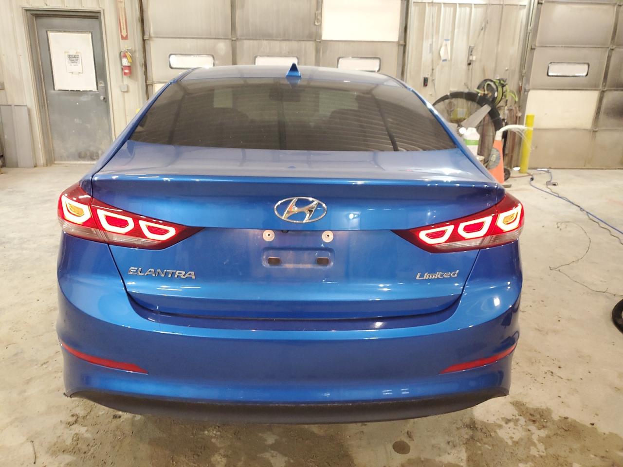 Lot #3024674577 2017 HYUNDAI ELANTRA SE