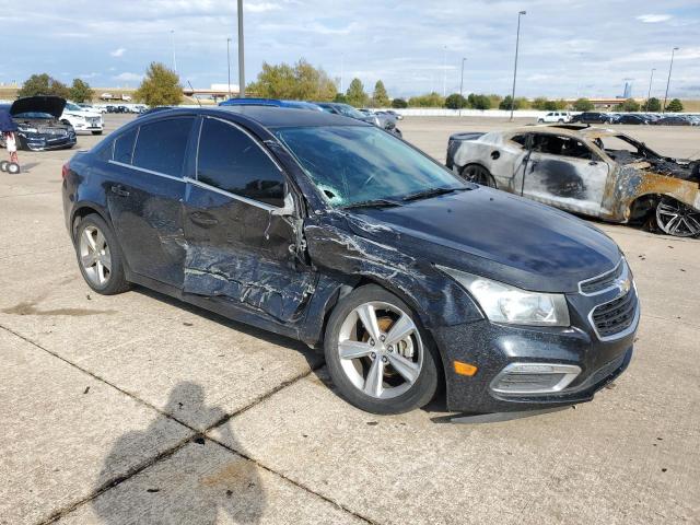 VIN 1G1PE5SB2F7232376 2015 CHEVROLET CRUZE no.4