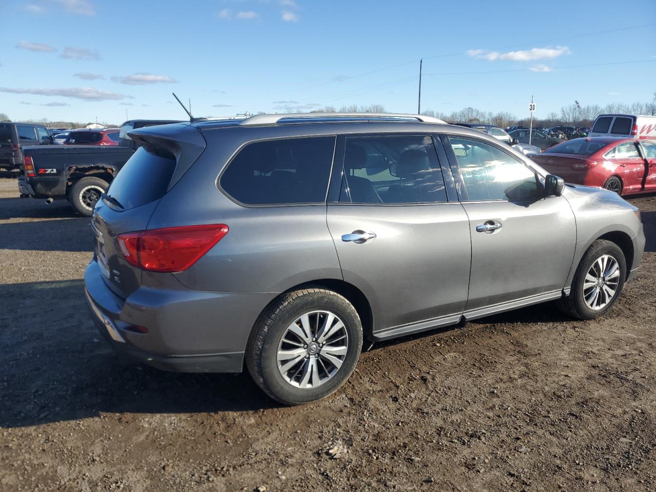 Lot #2979227998 2018 NISSAN PATHFINDER