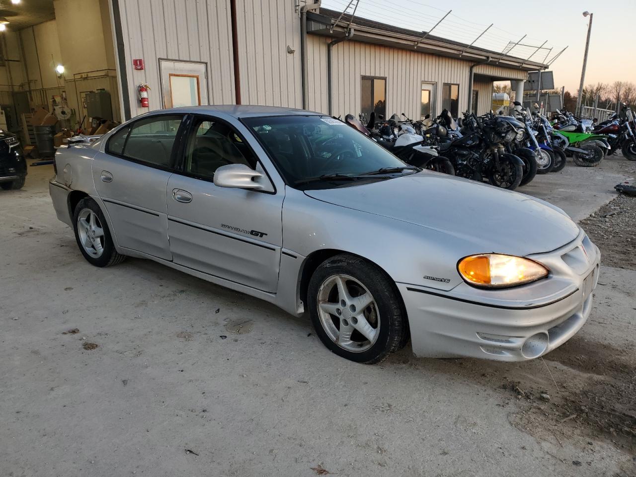 Lot #2978820928 2001 PONTIAC GRAND AM G