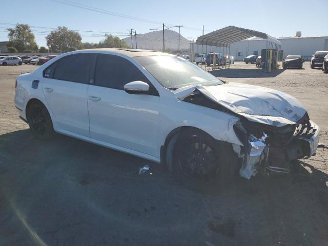 2019 VOLKSWAGEN PASSAT WOL - 1VWLA7A35KC013840