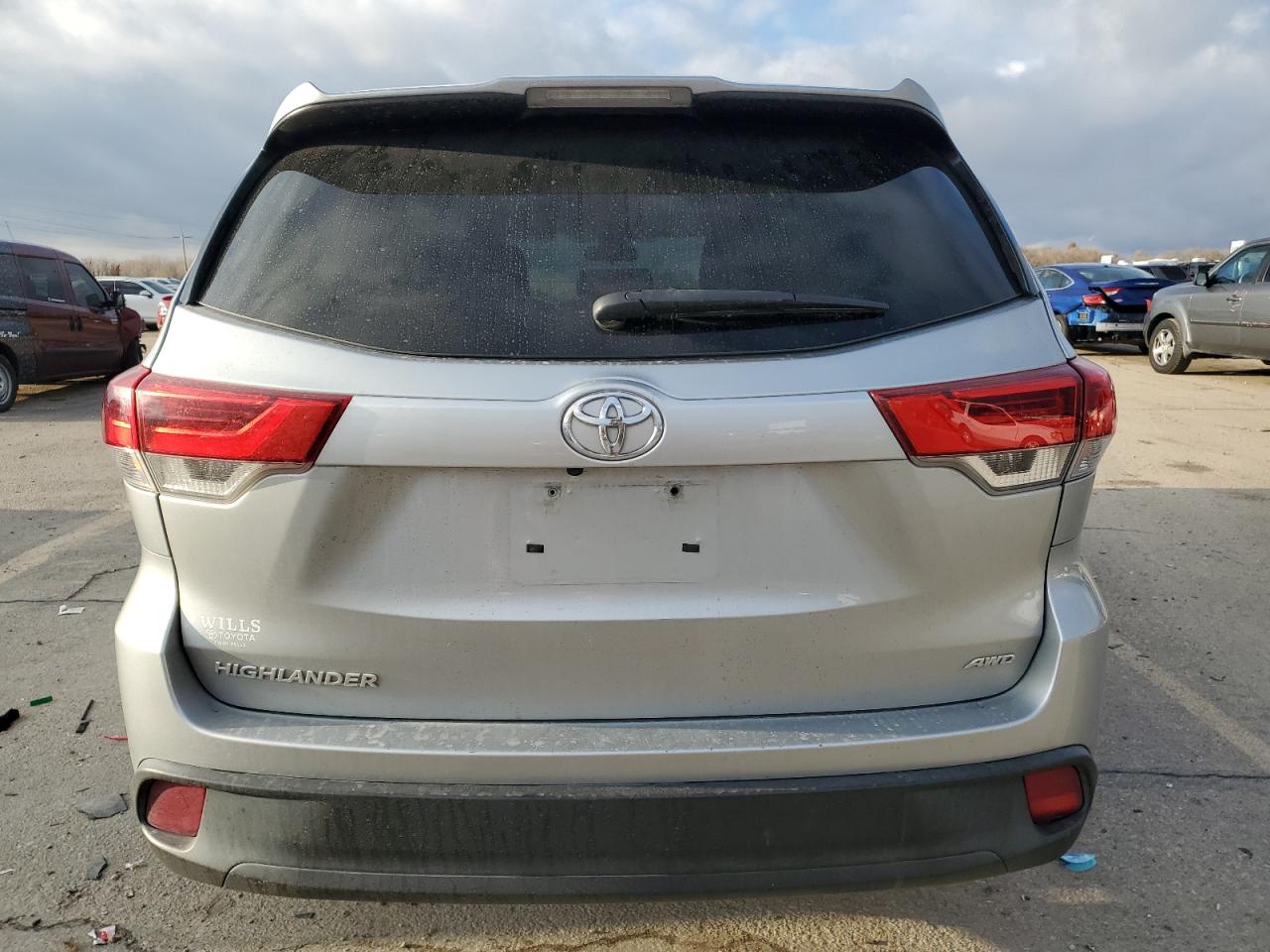 Lot #3033286825 2019 TOYOTA HIGHLANDER