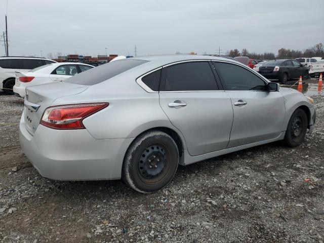 VIN 1N4AL3AP7DC228452 2013 NISSAN ALTIMA no.3