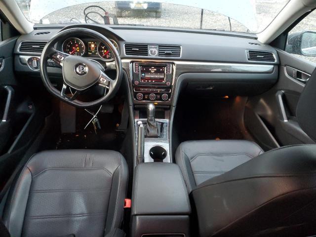 2017 VOLKSWAGEN PASSAT SE - 1VWGT7A30HC003883