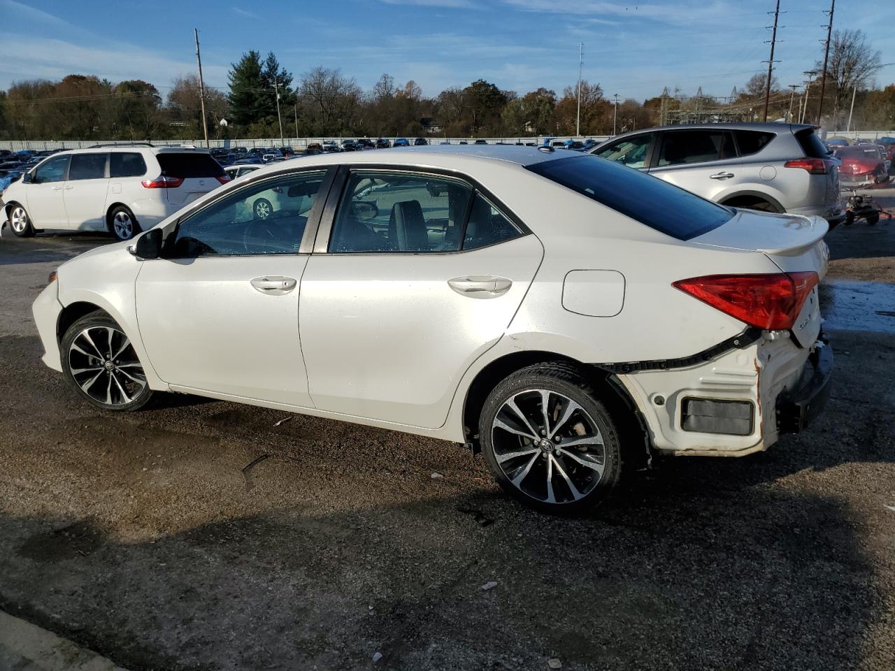 Lot #2989207739 2017 TOYOTA COROLLA L