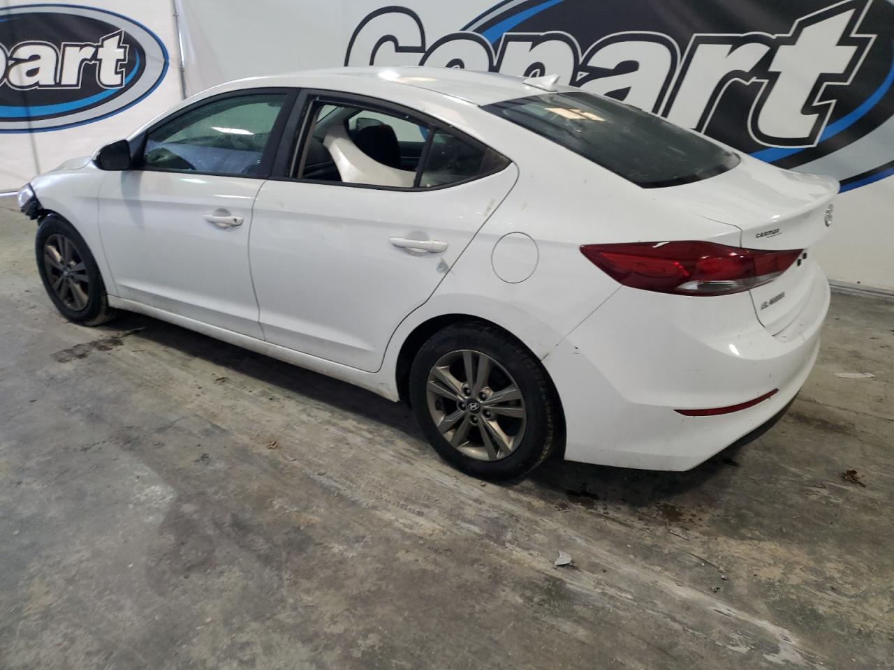 Lot #2996601526 2018 HYUNDAI ELANTRA SE