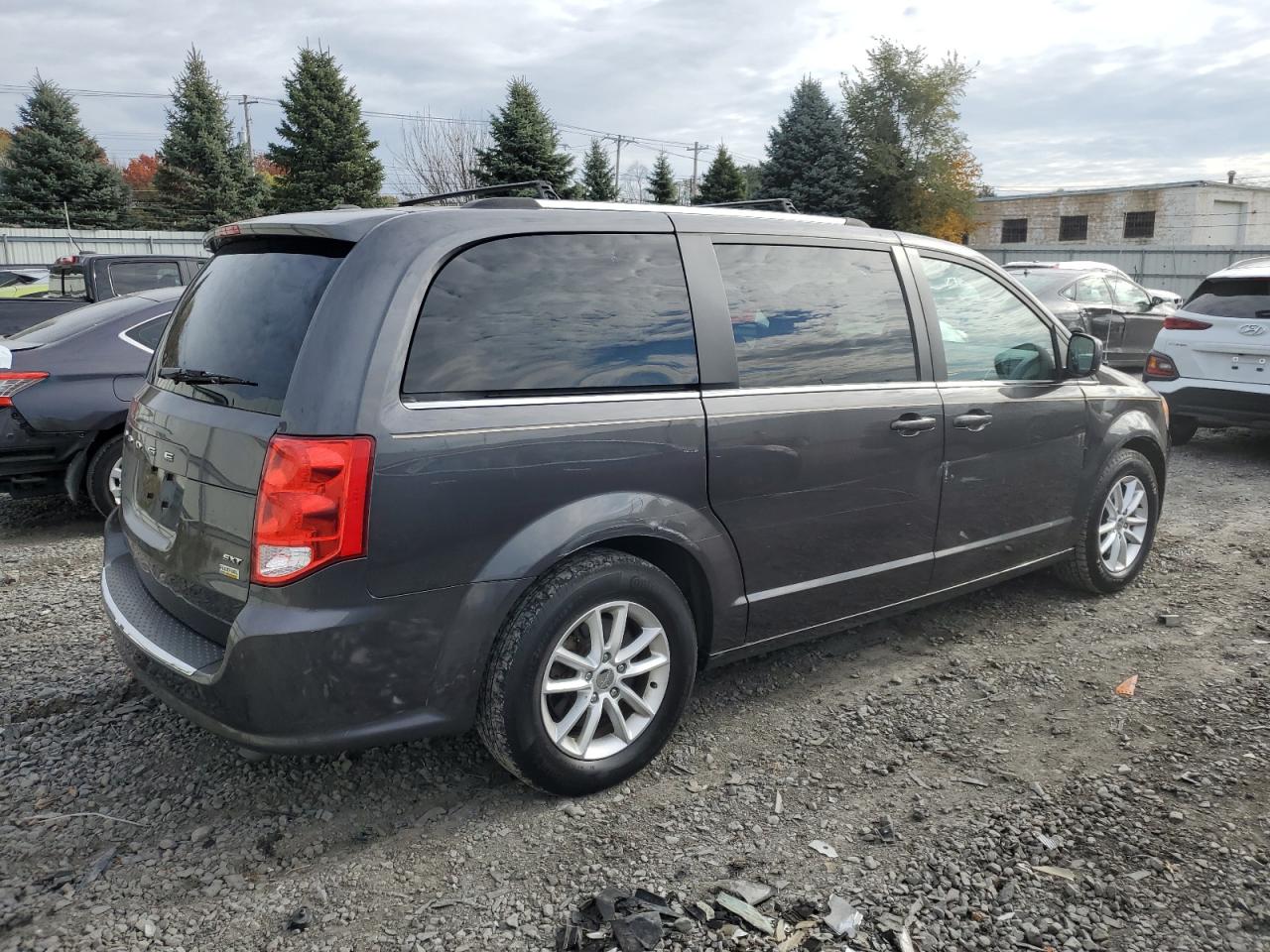 Lot #2969555677 2018 DODGE GRAND CARA