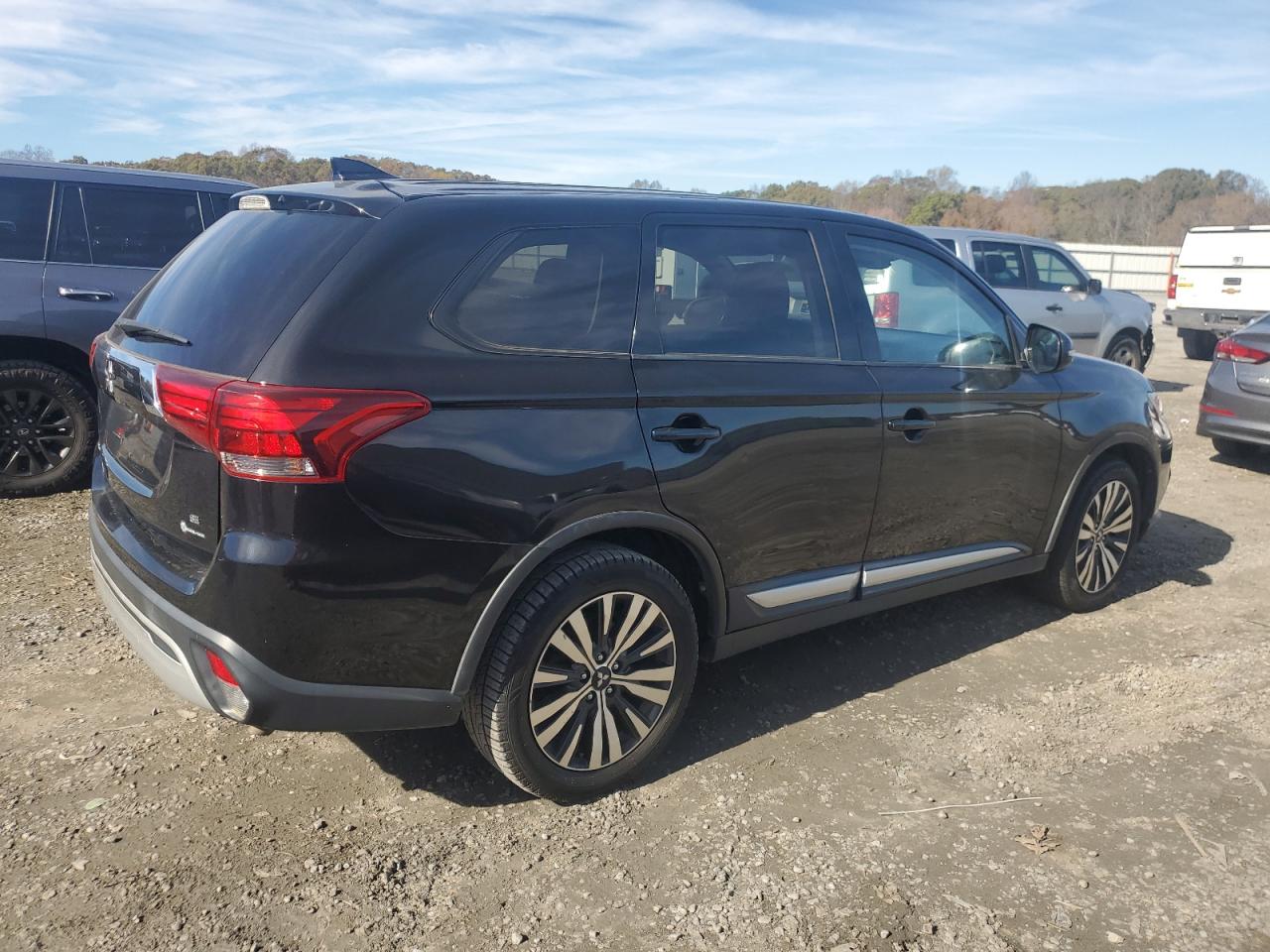 Lot #2994240843 2020 MITSUBISHI OUTLANDER