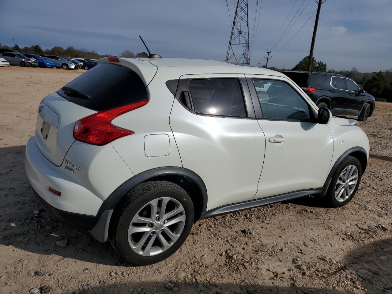 Lot #3008906571 2012 NISSAN JUKE S