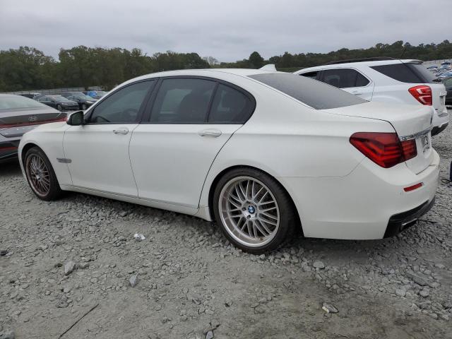 VIN WBAYA8C5XFD825662 2015 BMW 7 Series, 750 I no.2