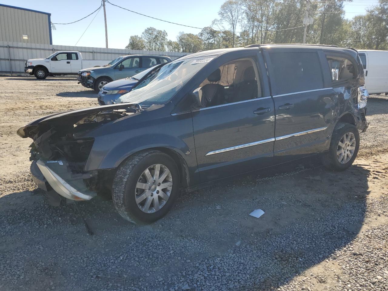 Lot #2991534112 2014 CHRYSLER TOWN & COU